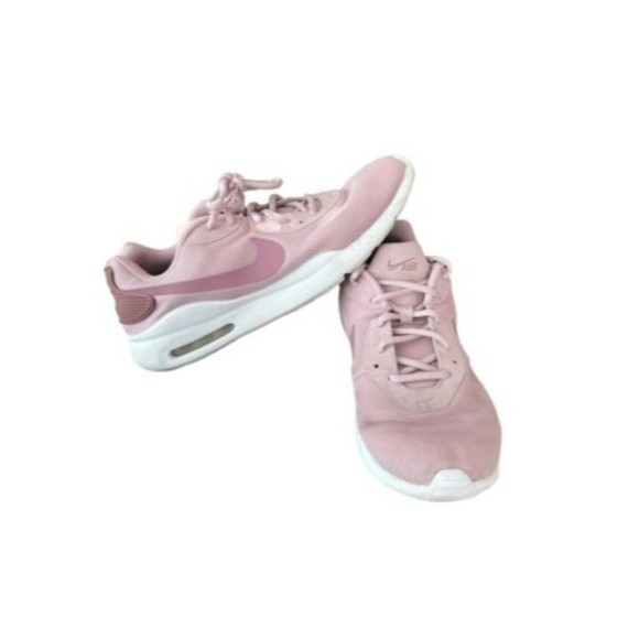Nike Shoes - Nike Women's Air Max Oketo Sneaker Plum Womens Size 11 EUC